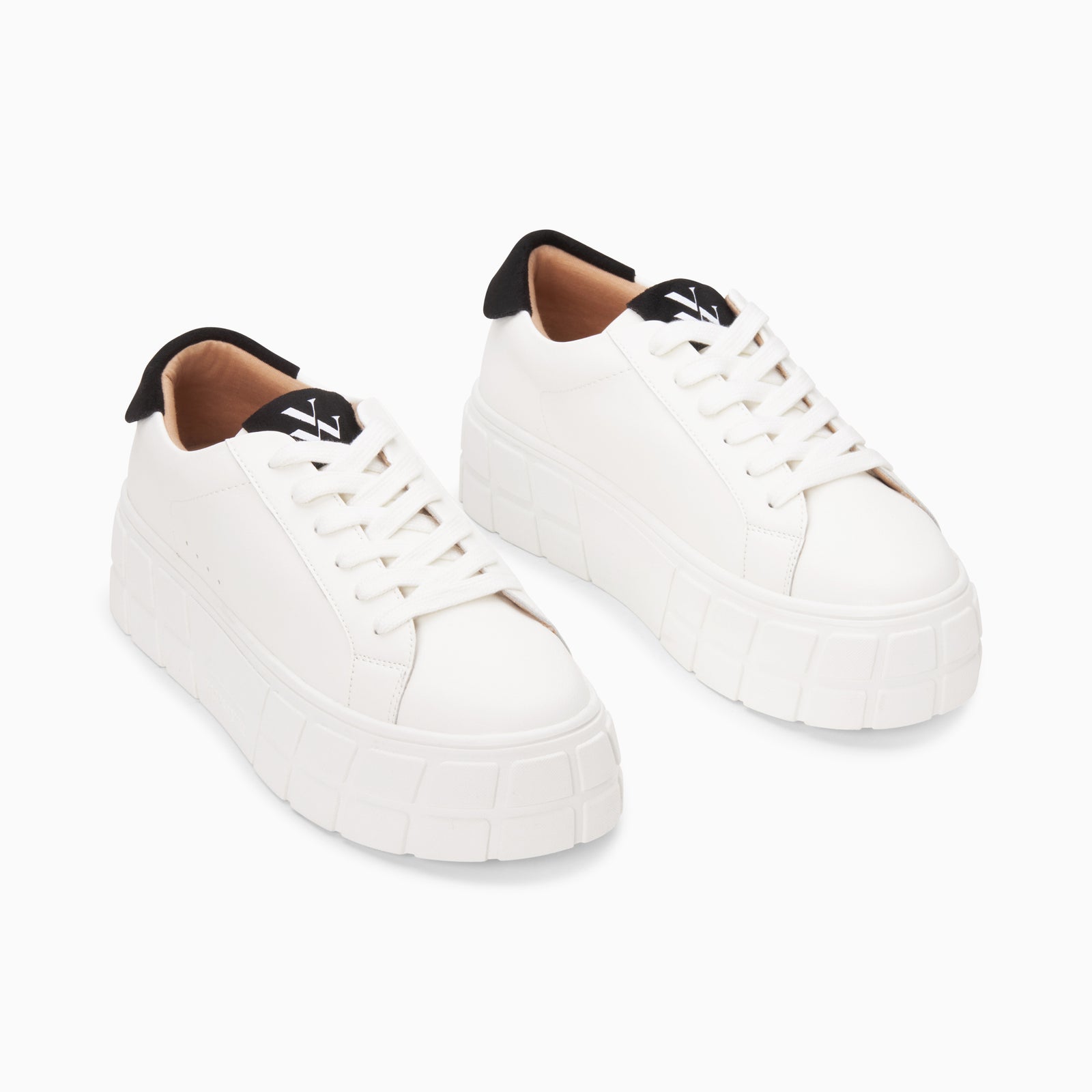 White and gold Meaghan platform sneakers • Vanessa Wu
