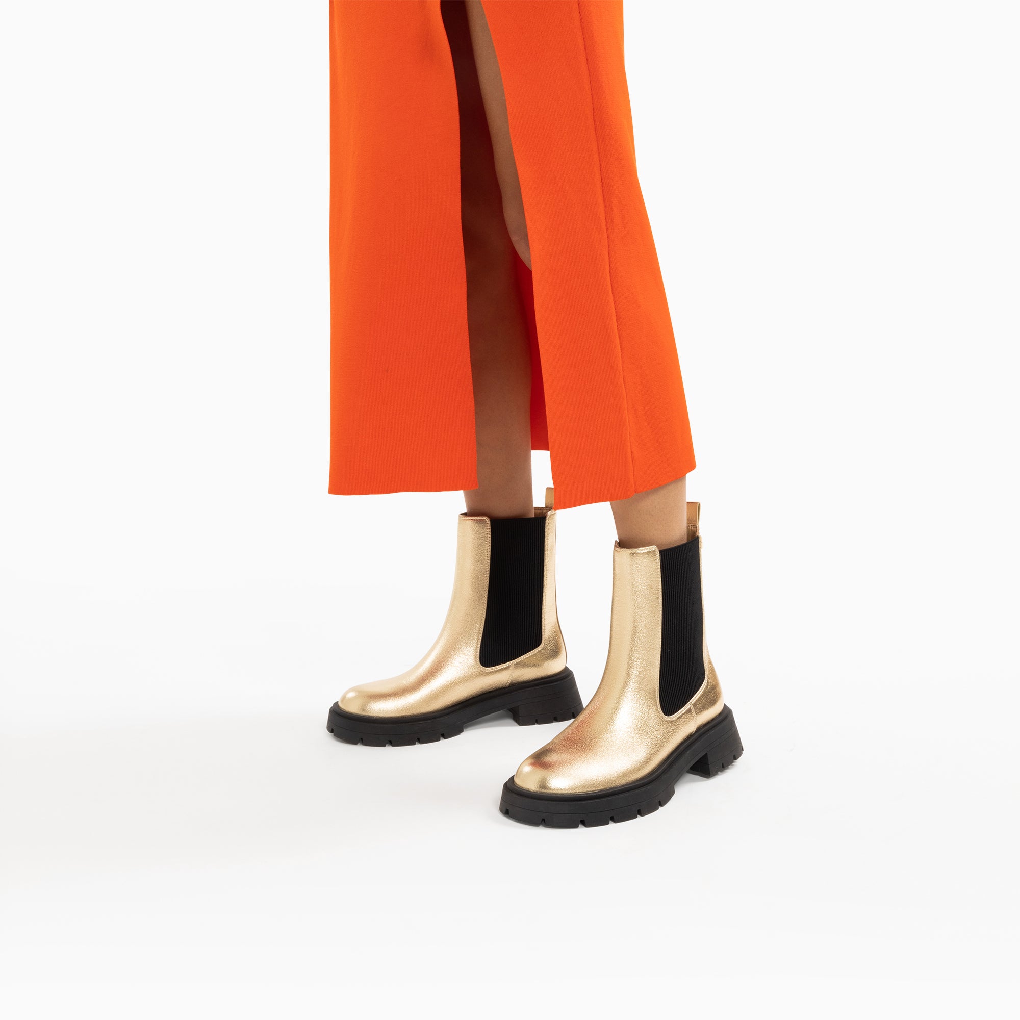 Phoebe gold Chelsea boots with chunky sole Vanessa Wu